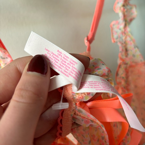 Victoria’s Secret Peek-a-boo Sheer Ruffle Babydoll Cami V Neck Lingerie Tank - Picture 6 of 13